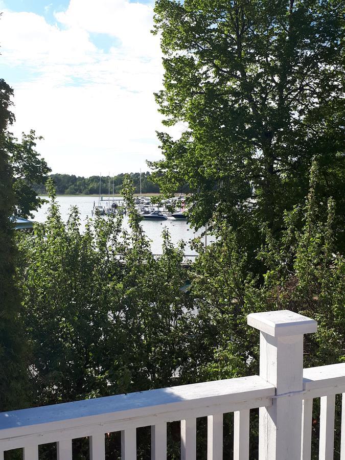 Hotelli Luostarin Puutarha Naantali Exteriér fotografie